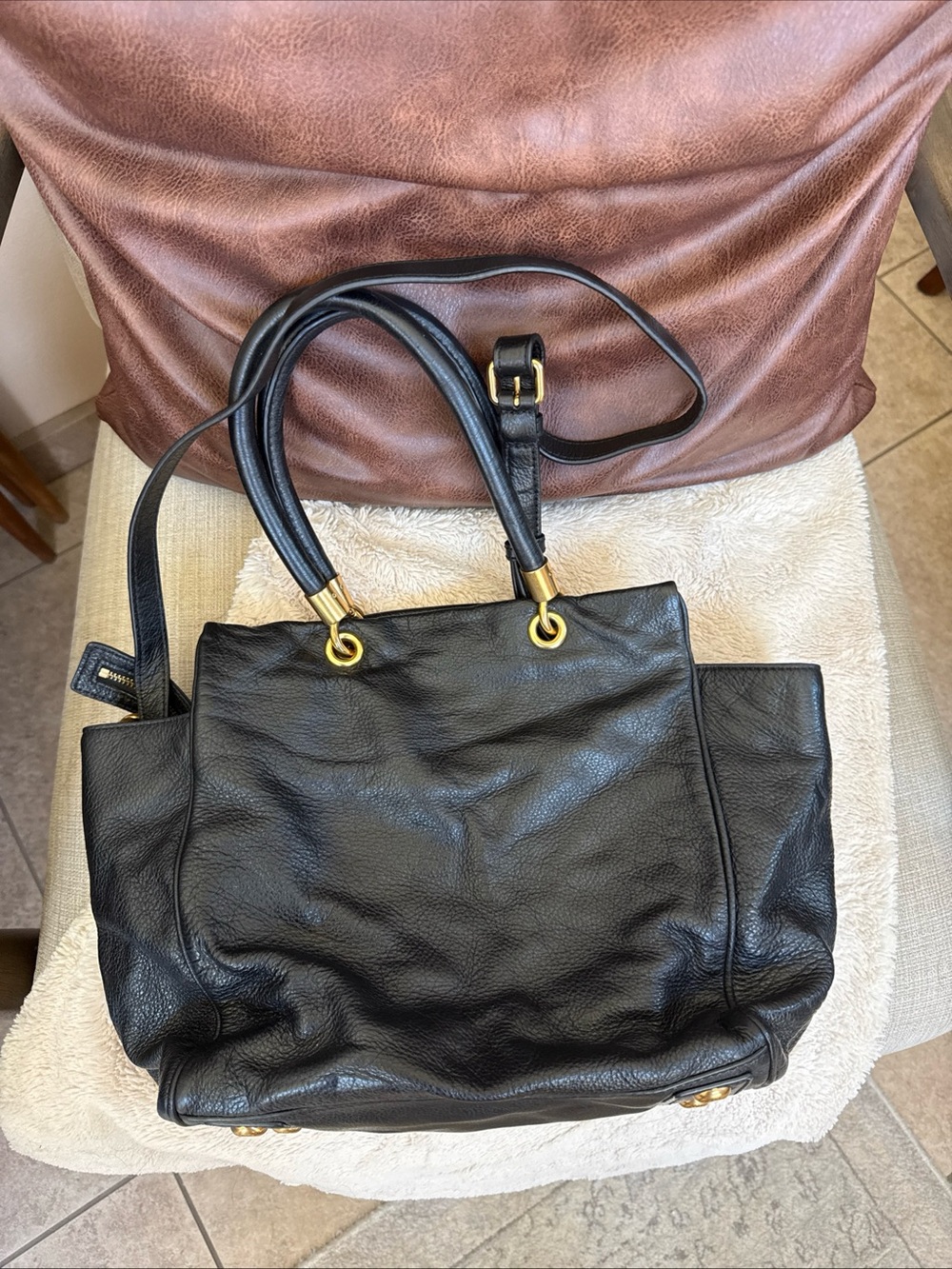 Marc by Marc Jacobs Black Pebble Leather Tote Bag with Gold Hardware - Picture 2 of 12